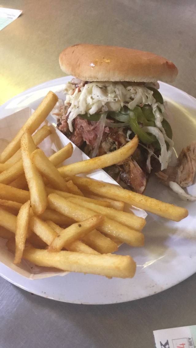 Fred Cottens Landmark BBQ | restaurant | 1417 Main St N, Jacksonville, FL 32206, USA | 9046347571 OR +1 904-634-7571