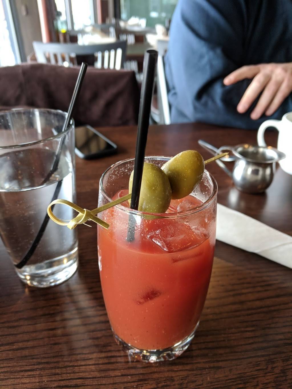 Cloud 9 Wine Bar | restaurant | 25 E 10th St, Erie, PA 16501, USA | 8148709007 OR +1 814-870-9007