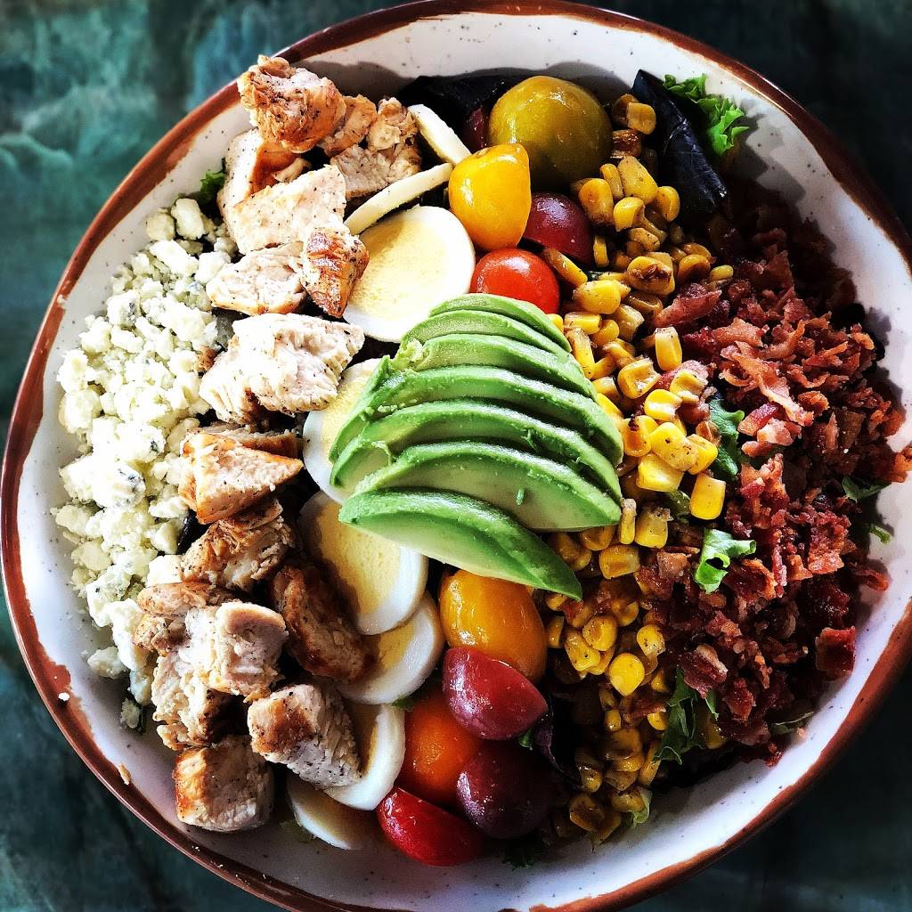 The Getaway Maximo | restaurant | 3769 50th Ave S, St. Petersburg, FL 33711, USA | 7272350963 OR +1 727-235-0963