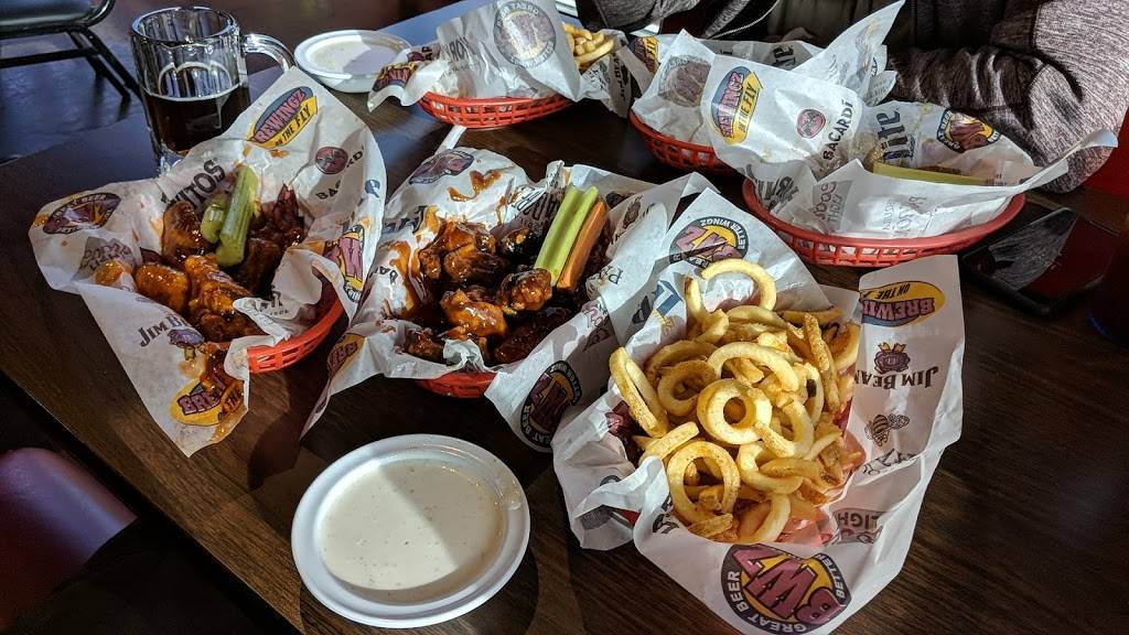 BreWingZ Restaurant and Bar | restaurant | 13816a Northwest Fwy, Houston, TX 77040, USA | 7133299464 OR +1 713-329-9464