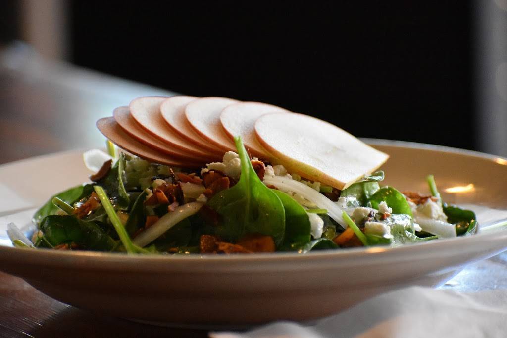 Tony And Nicks Italian Kitchen | restaurant | 162 Canal St, Ellenville, NY 12428, USA | 8456478669 OR +1 845-647-8669