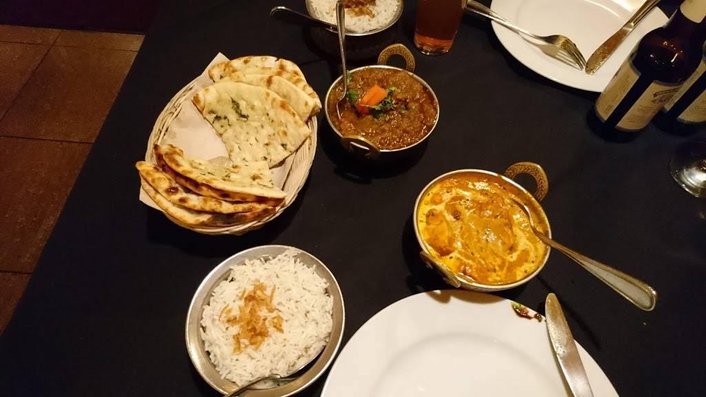 Tandoori Knight | restaurant | 511 Dundas St, Woodstock, ON N4S 1C4, Canada | 5192909020 OR +1 519-290-9020
