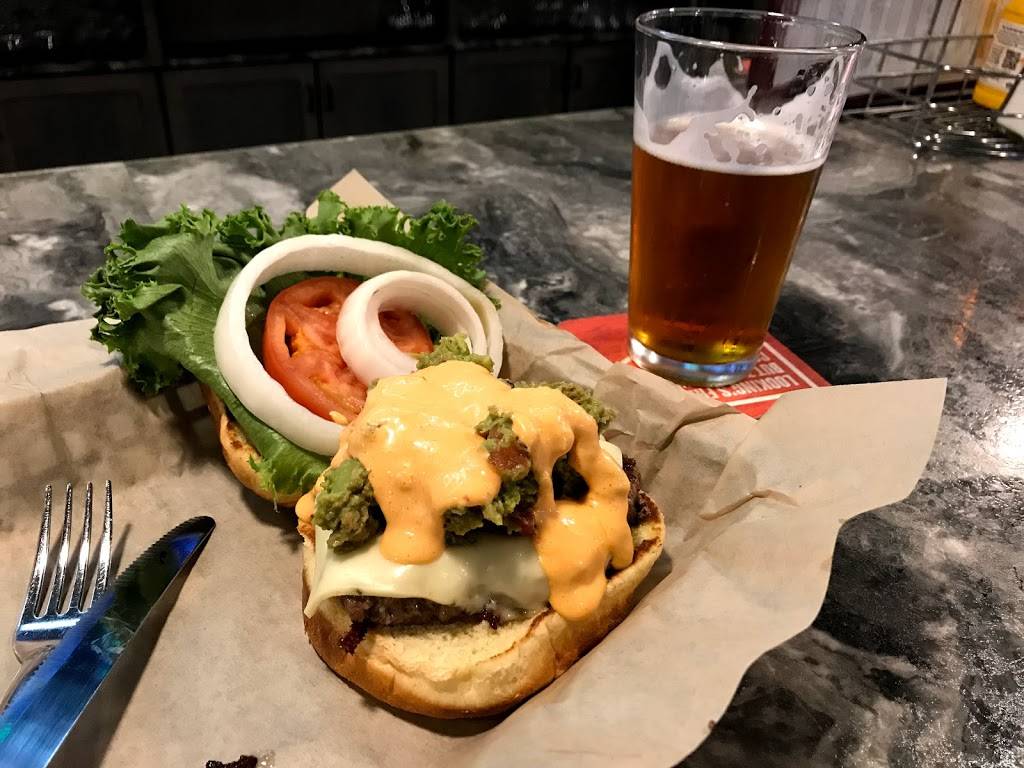 Mr. Brews Taphouse | restaurant | 5271 High Crossing Blvd, Madison, WI 53718, USA | 6084225424 OR +1 608-422-5424