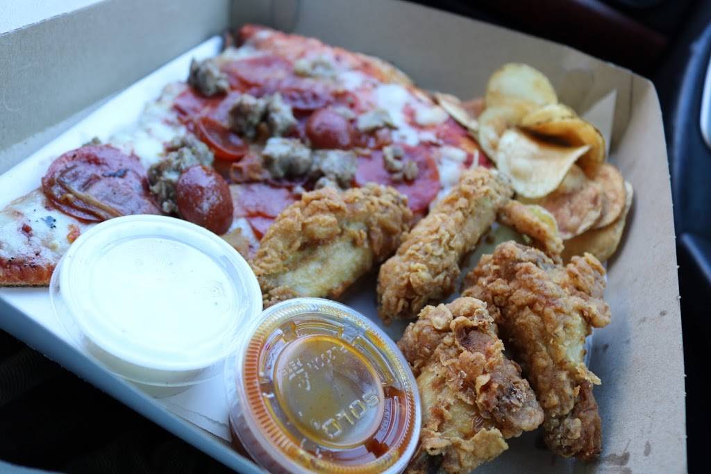 Chester Cab Pizza | restaurant | 707 Park Ave, Rochester, NY 14607, USA | 5852448211 OR +1 585-244-8211