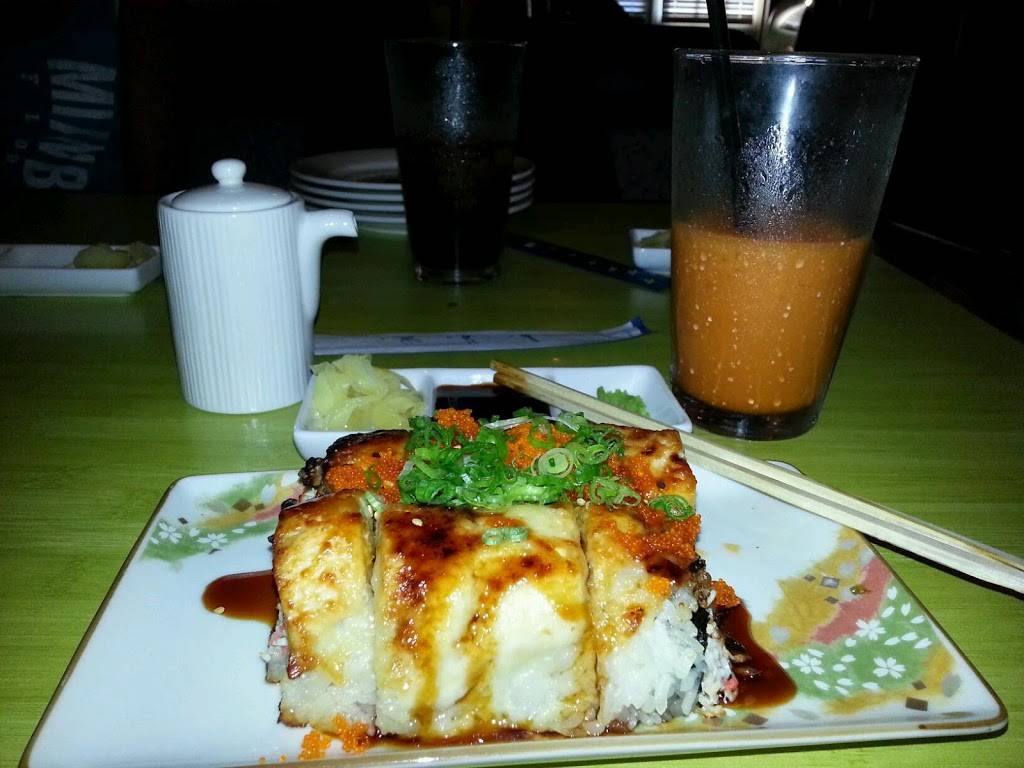 The Boat Sushi & Thai | restaurant | 150 S Sepulveda Blvd, El Segundo, CA 90245, USA | 3105249297 OR +1 310-524-9297