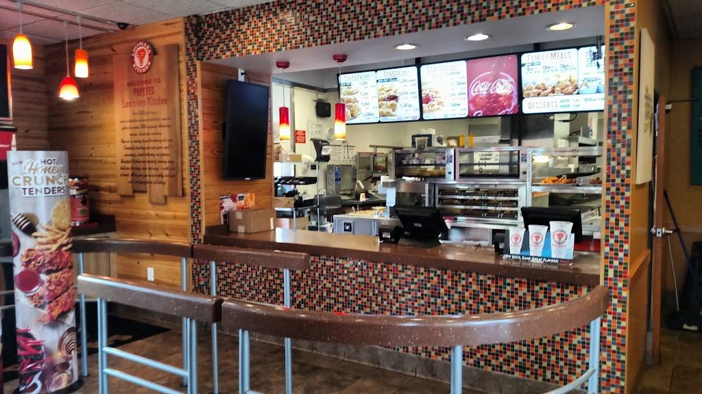 Popeyes Louisiana Kitchen | restaurant | 1999 Opelika Rd, Auburn, AL 36830, USA | 3348266030 OR +1 334-826-6030