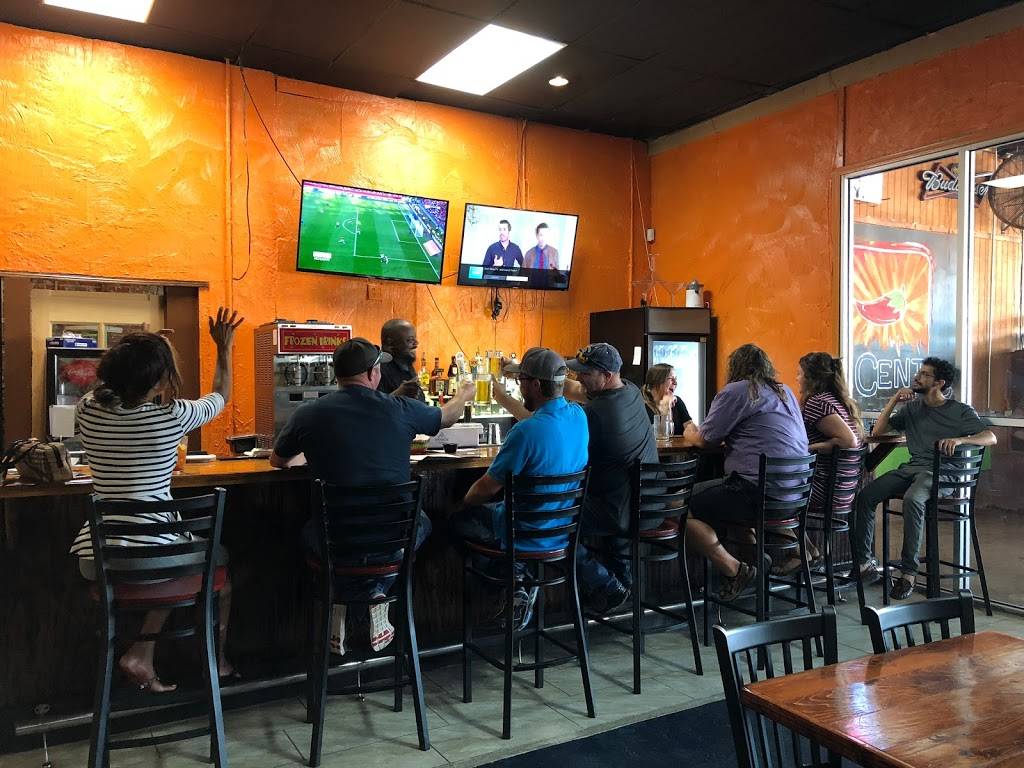 El Centro Grill | restaurant | 318 State St, Jackson, MS 39201, USA | 7695727271 OR +1 769-572-7271