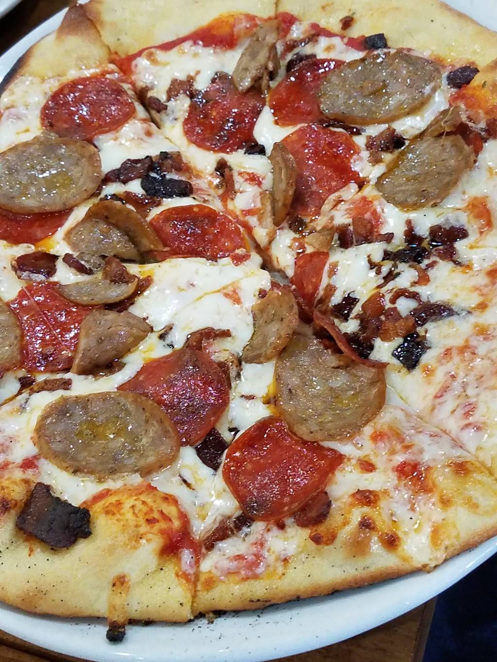 Juliannas | restaurant | 1339 Co Rd 4516, Castroville, TX 78009, USA | 8305386302 OR +1 830-538-6302