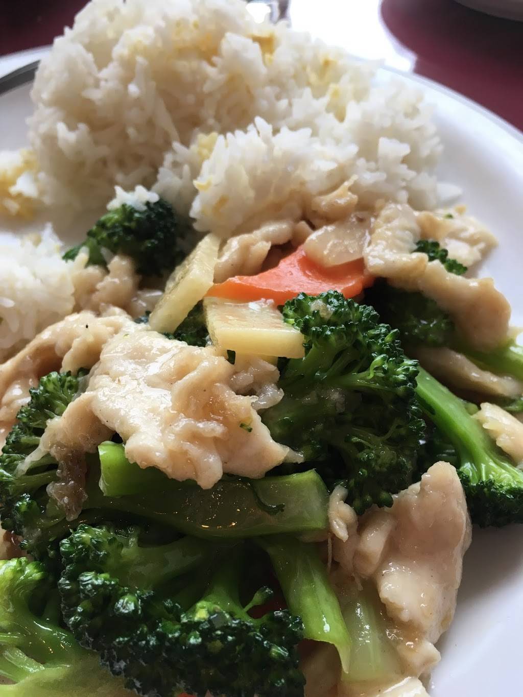 Essence of China | restaurant | 1727 Willamette Falls Dr, West Linn, OR 97068, USA | 5036566578 OR +1 503-656-6578