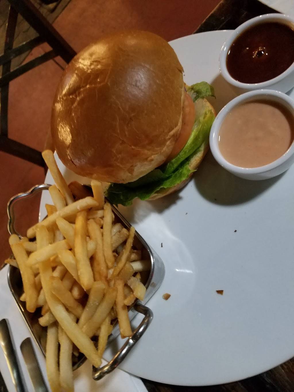 STREET Kitchen Miami | restaurant | 9460 Harding Ave, Surfside, FL 33154, USA | 3057638267 OR +1 305-763-8267