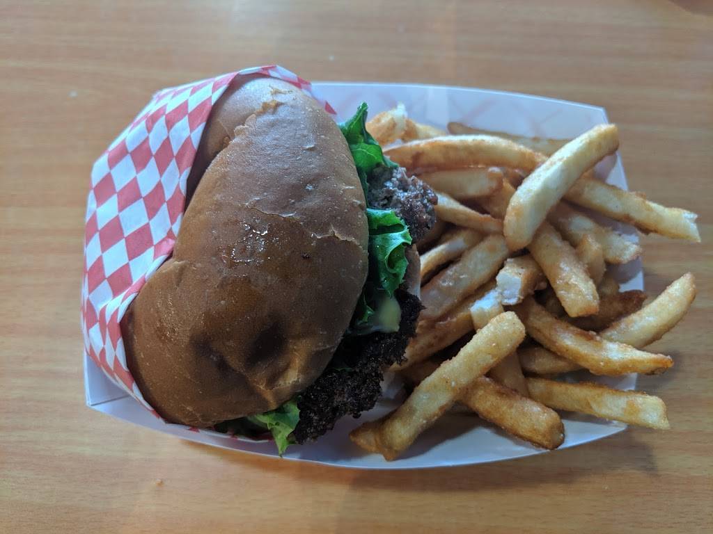 Wimpys Burgers and Fries | restaurant | 150 N Avalon St, Memphis, TN 38104, USA | 9012492725 OR +1 901-249-2725