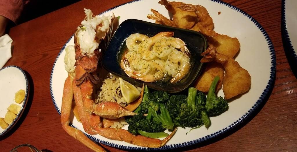 Red Lobster | restaurant | 8330 Mira Mesa Blvd, San Diego, CA 92126, USA | 8585493557 OR +1 858-549-3557