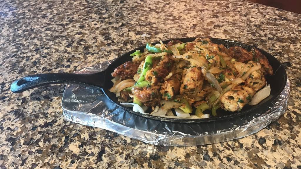 Haveli Indian Grill | restaurant | 3300 Buena Vista Rd Suite D4, Bakersfield, CA 93311, USA | 6614731136 OR +1 661-473-1136