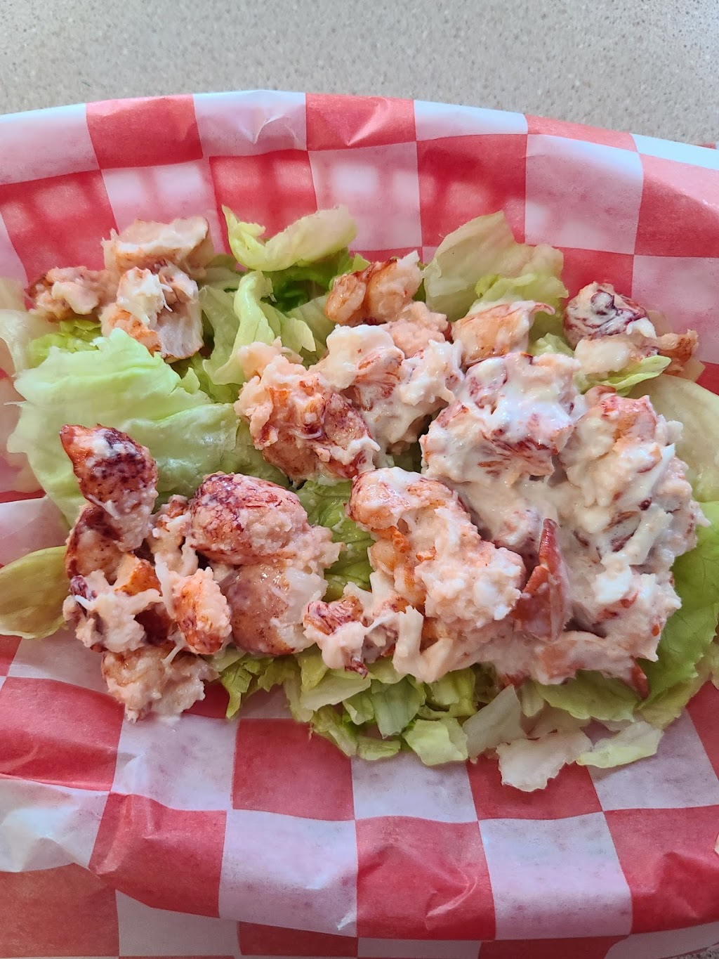 HD & Sons Seafood | restaurant | 224 County Rd, Lubec, ME 04652, USA | 2077330032 OR +1 207-733-0032