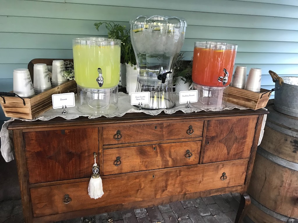 The Ring of Fire BBQ | restaurant | 3590 Carson Rd Suite B, Camino, CA 95709, USA | 5303033942 OR +1 530-303-3942