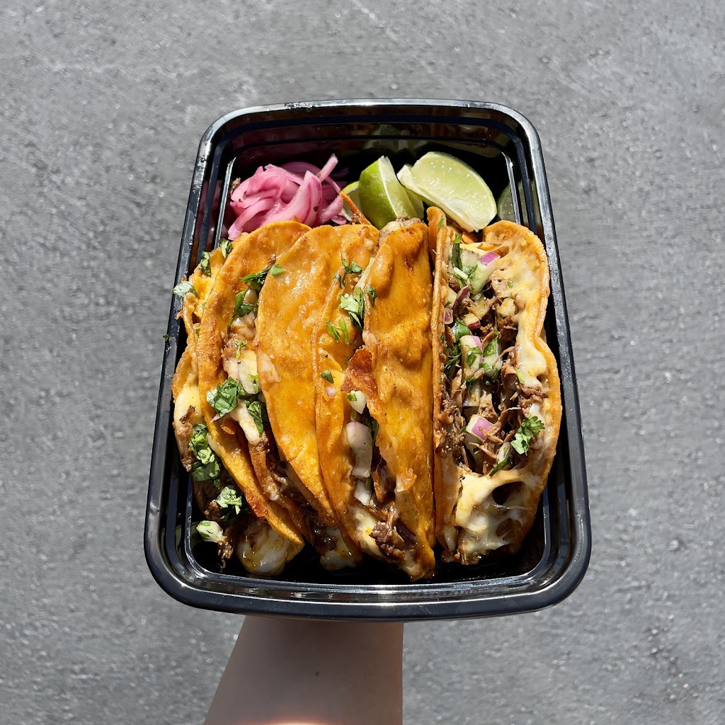 Mikes Red Tacos | restaurant | 4310 Genesee Ave Suite 104, San Diego, CA 92117, USA | 8587374299 OR +1 858-737-4299