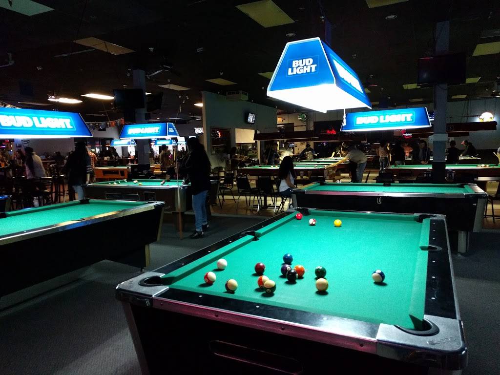 Shooters Sports & Grill Riverside | restaurant | 10226 Indiana Ave, Riverside, CA 92503, USA | 9517859588 OR +1 951-785-9588