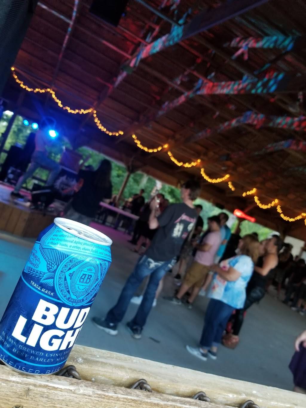 Gunsmoke Grill | restaurant | 249 East, IL-71, Cedar Point, IL 61316, USA | 8154464017 OR +1 815-446-4017