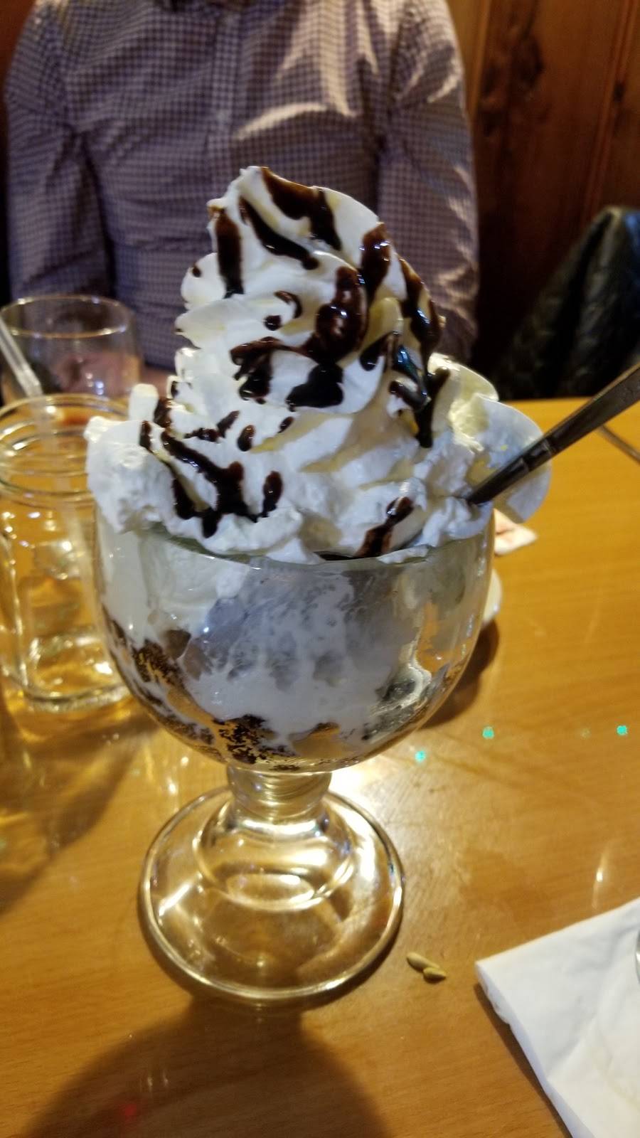 Laceys Bridge Tavern | restaurant | 75 Innis St, Staten Island, NY 10302, USA | 7182737514 OR +1 718-273-7514