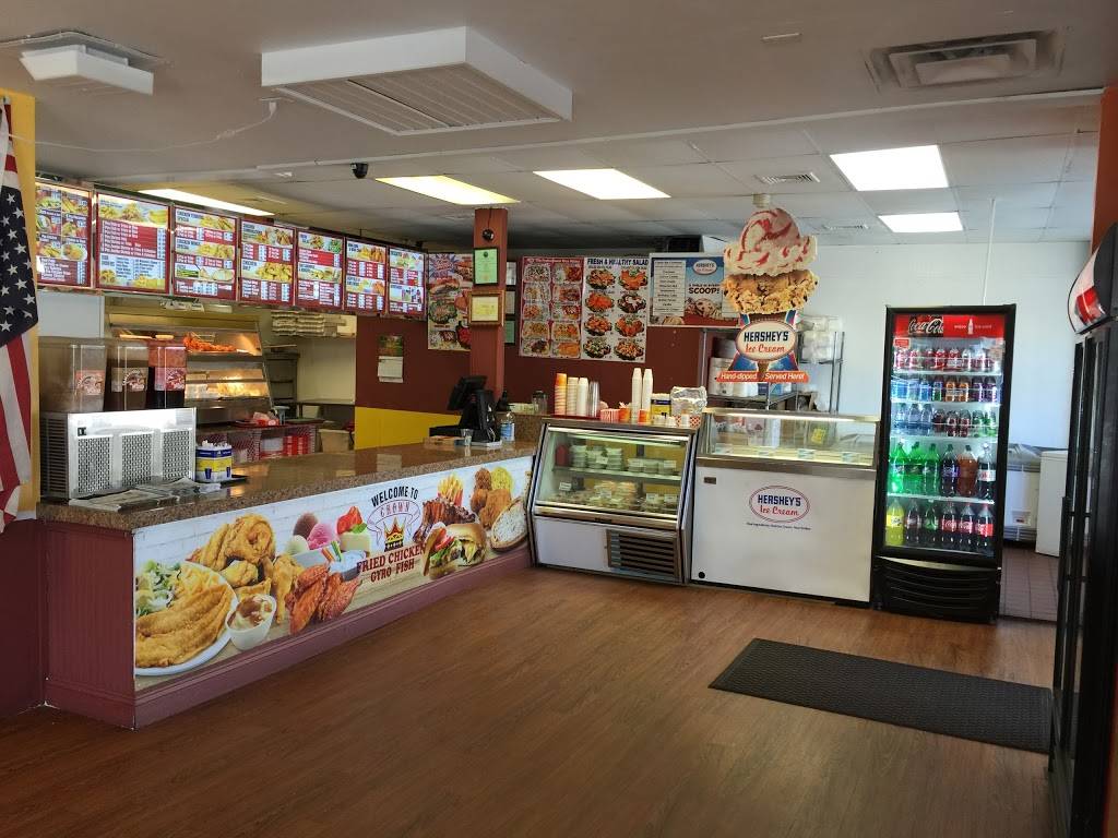 Crown fried chicken & pizza | restaurant | 830 Broad St, Central Falls, RI 02863, USA | 4017253592 OR +1 401-725-3592