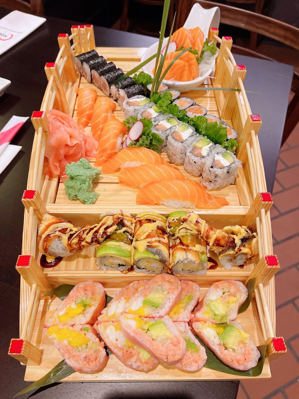 NOKU Bistro And Sushi Bar | restaurant | 1240 E Ireland Rd, South Bend, IN 46614, USA | 5742178683 OR +1 574-217-8683