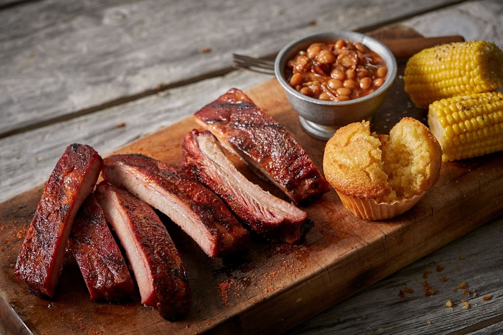 Famous Daves Bar-B-Que of America | restaurant | 1652 S Padre Island Dr, Corpus Christi, TX 78416, USA | 3612529757 OR +1 361-252-9757