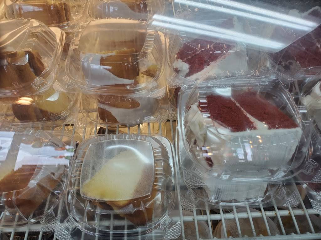 Wing Palace | restaurant | 7737 Wyoming Ave, Dearborn, MI 48126, USA | 3132096969 OR +1 313-209-6969