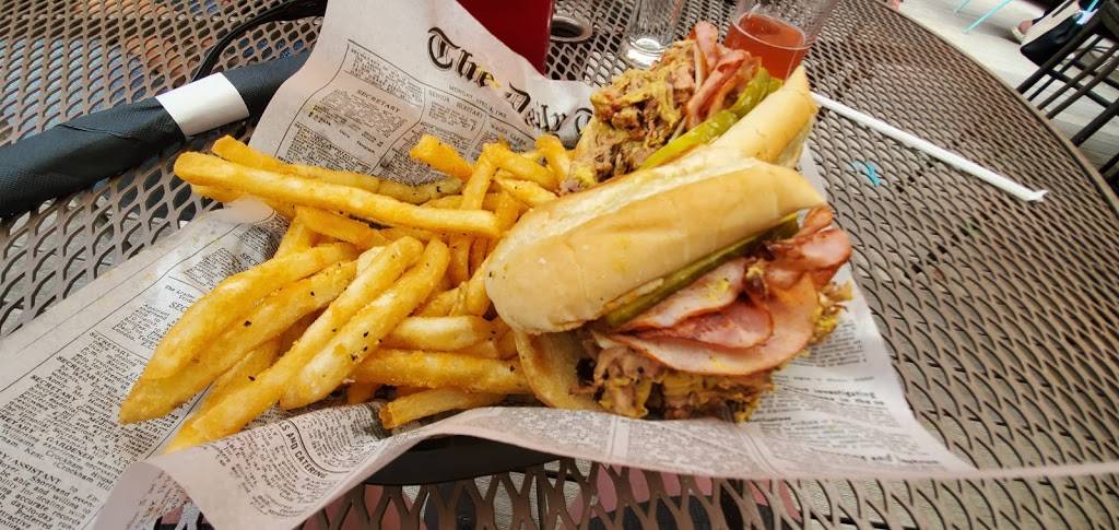 Bronze Owl | restaurant | 506 Vine St, Poplar Bluff, MO 63901, USA | 5738405202 OR +1 573-840-5202