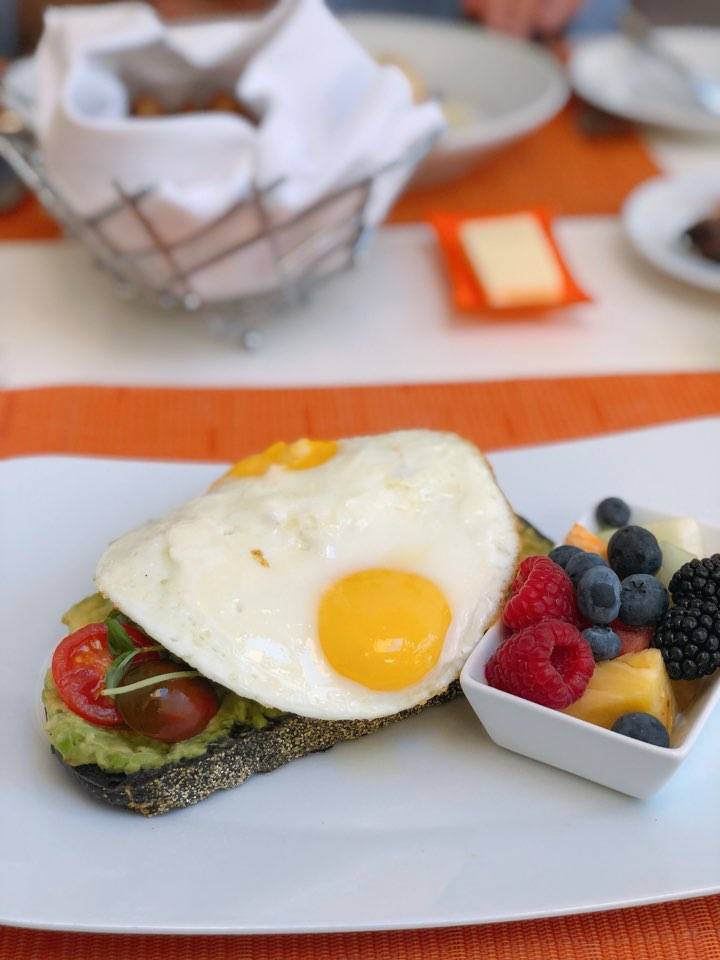 Veranda | restaurant | 3960 S Las Vegas Blvd, Las Vegas, NV 89119, USA | 7026325121 OR +1 702-632-5121