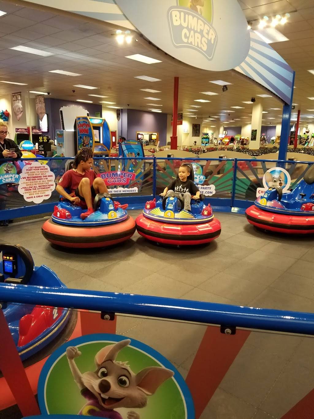 Chuck E. Cheeses | restaurant | 1024 58th St N, St. Petersburg, FL 33710, USA | 7273453736 OR +1 727-345-3736