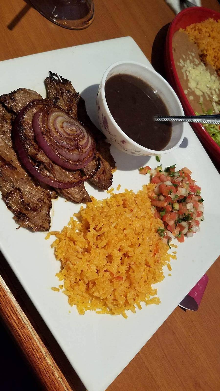 El Charro | restaurant | 1021 Mineral Spring Ave, North Providence, RI 02904, USA | 4017220078 OR +1 401-722-0078