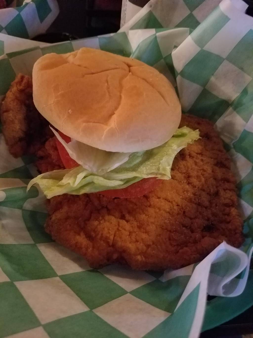 Green Diamond Junction | restaurant | 17001 IN-3, Eaton, IN 47338, USA | 7653963404 OR +1 765-396-3404