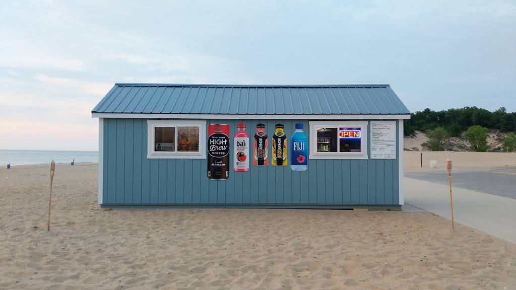 LICKS | sweet treats & eats | cafe | 12032 Red Arrow Hwy, Sawyer, MI 49125, USA | 2624237428 OR +1 262-423-7428