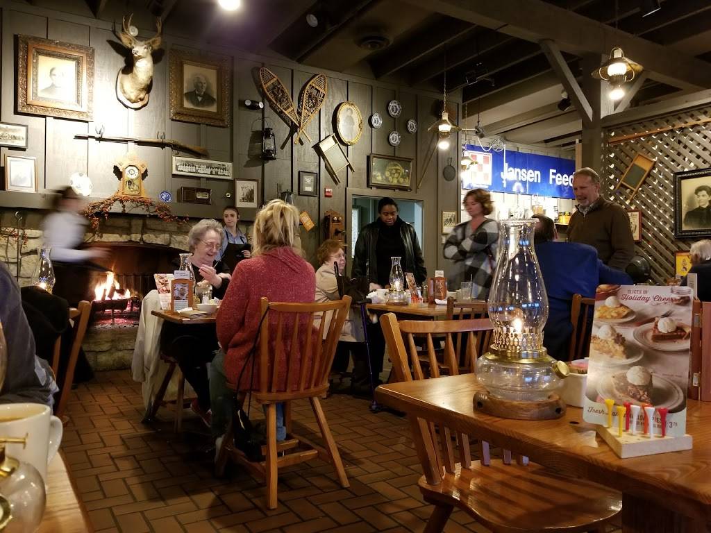 Cracker Barrel Old Country Store | restaurant | 5770 Wilmington Pike, Centerville, OH 45459, USA | 9374322431 OR +1 937-432-2431