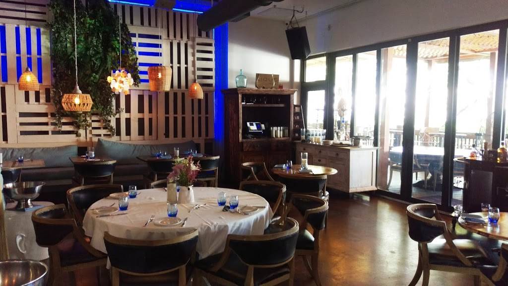 Lique Miami Waterfront Restaurant and Lounge | night club | 3957 NE 163rd St, North Miami Beach, FL 33160, USA | 3057052425 OR +1 305-705-2425