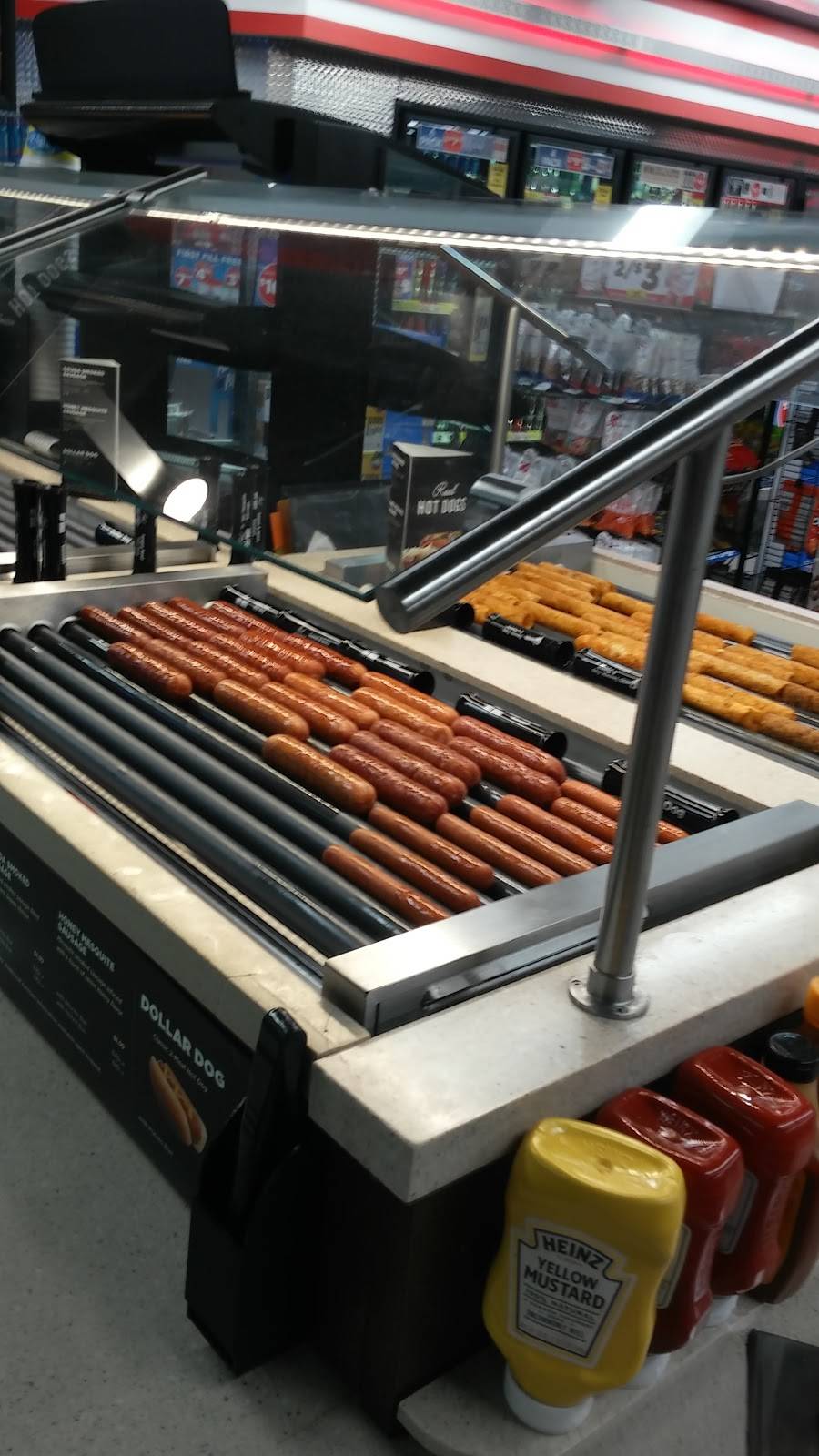 Circle K | meal takeaway | 4860 62nd Ave N, Pinellas Park, FL 33781, USA | 7275258310 OR +1 727-525-8310