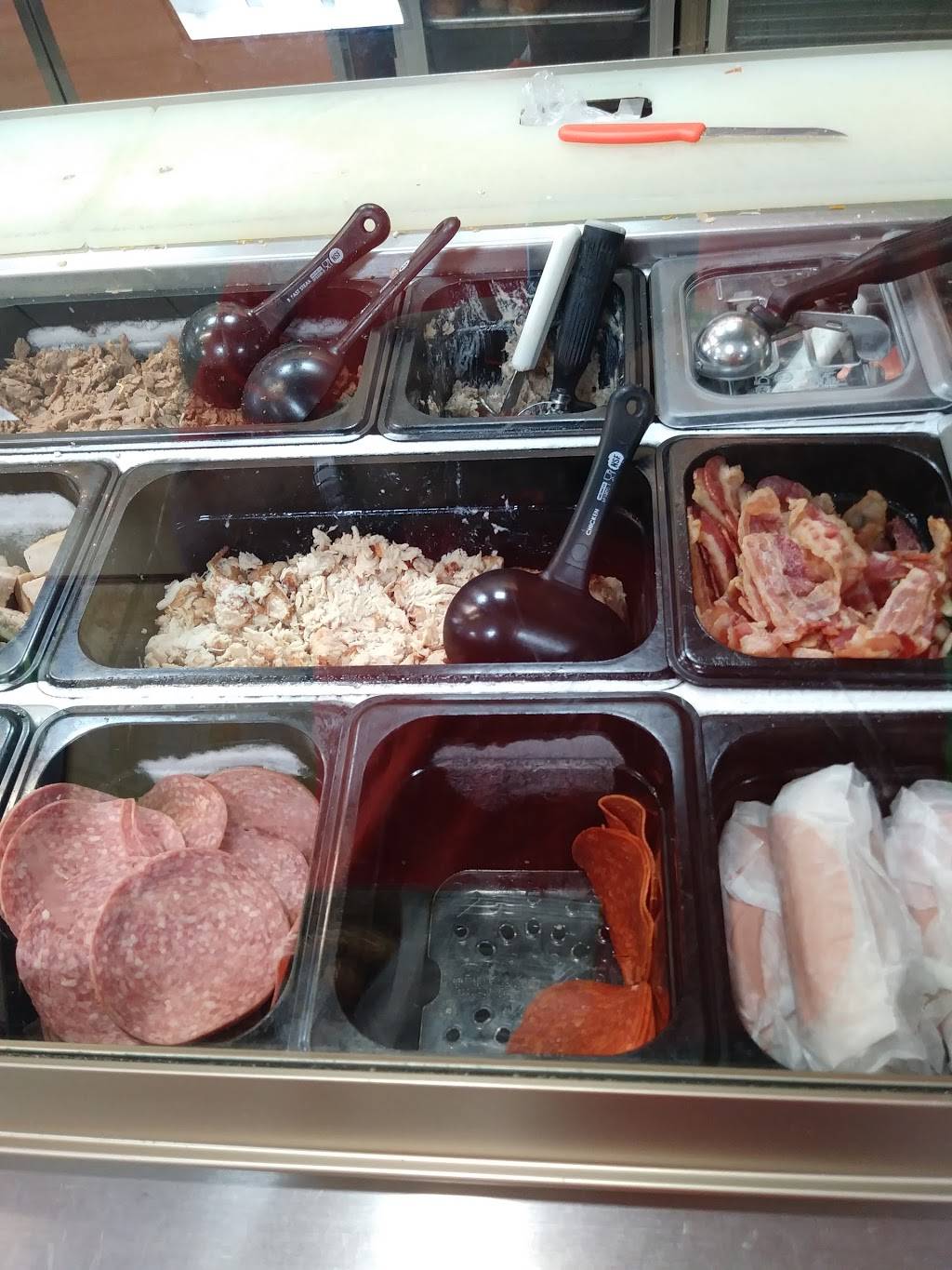 Subway | restaurant | 1460 E Bert Kouns Industrial Loop, Shreveport, LA 71105, USA | 3187984030 OR +1 318-798-4030