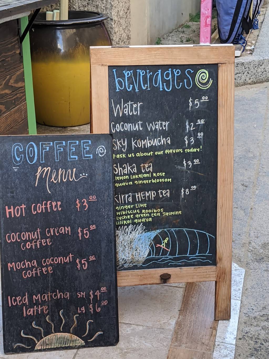 Banan Waikiki Beach Shack | restaurant | 2301 Kalakaua Ave, Honolulu, HI 96815, USA | 8082001640 OR +1 808-200-1640