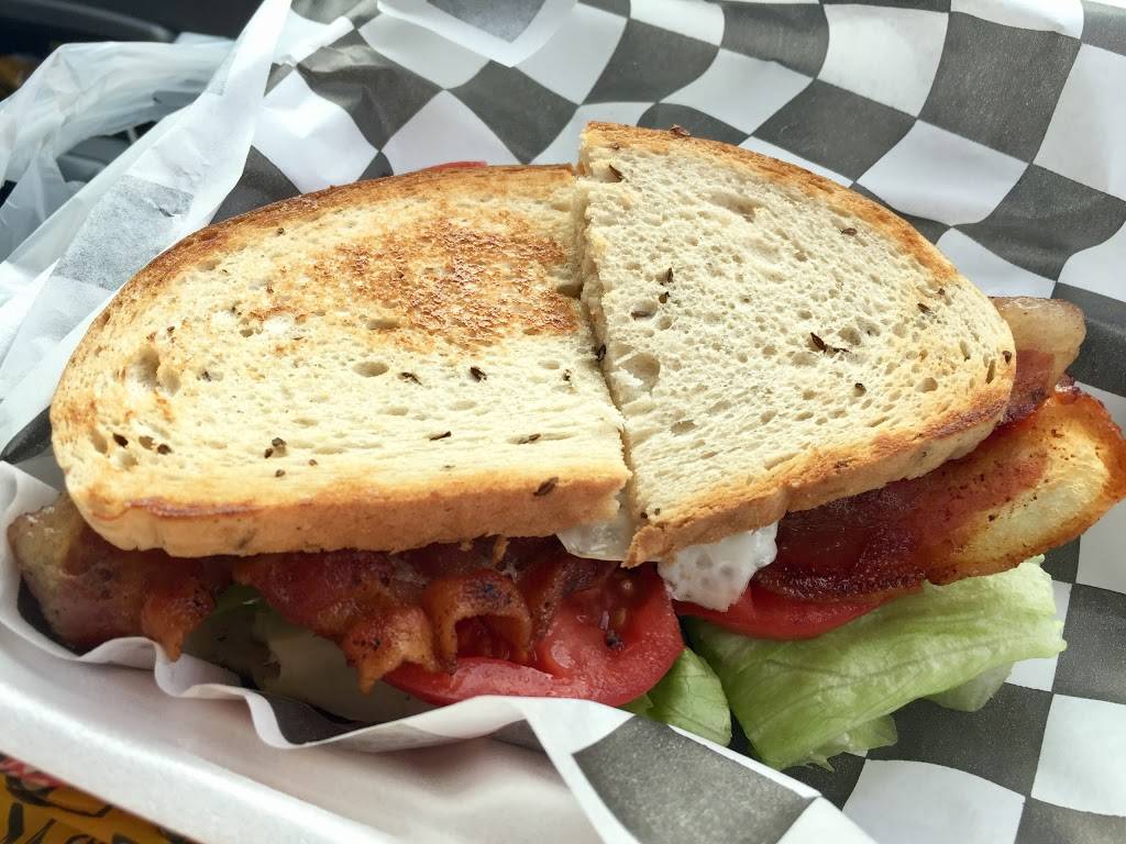 State Street Diner | restaurant | 603 N State St, Bunnell, FL 32110, USA | 3864370700 OR +1 386-437-0700