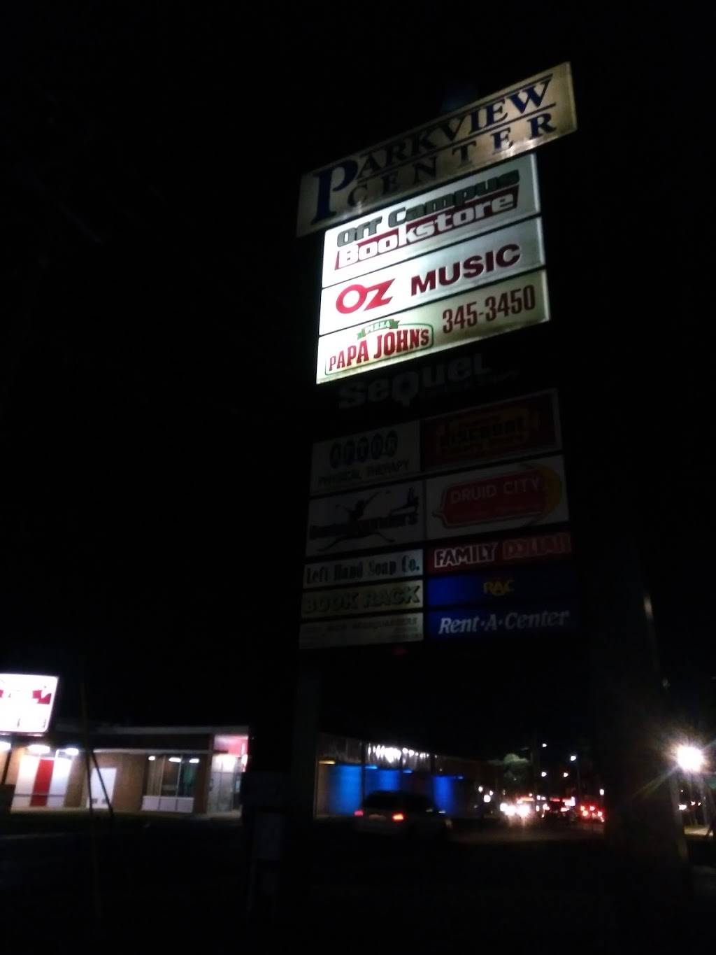 Papa Johns Pizza | restaurant | 1330 Hackberry Ln, Tuscaloosa, AL 35401, USA | 2053453450 OR +1 205-345-3450