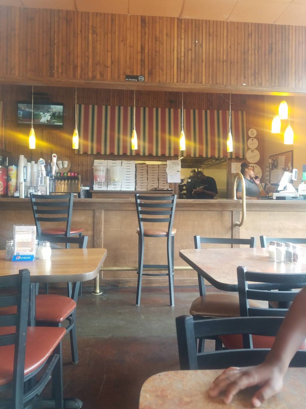 Exlines Best Pizza In Town | restaurant | 2801 Kirby Rd, Memphis, TN 38119, USA | 9017540202 OR +1 901-754-0202