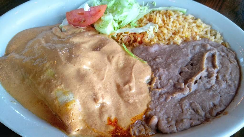 El Tequila Mexican Restaurant & Bar | restaurant | 10910 Marbach Rd #101, San Antonio, TX 78245, USA | 2104519373 OR +1 210-451-9373