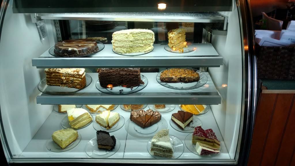 Ol Heidelberg Cafe | restaurant | 6125 University Dr, Huntsville, AL 35806, USA | 2569220556 OR +1 256-922-0556