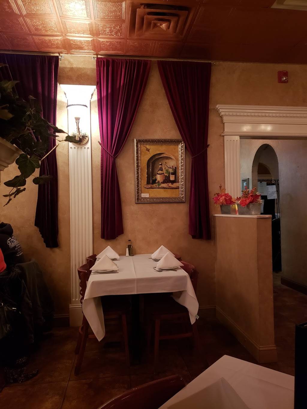 Bella Luna | restaurant | 2877 NY-94, Blooming Grove, NY 10914, USA | 8454963747 OR +1 845-496-3747