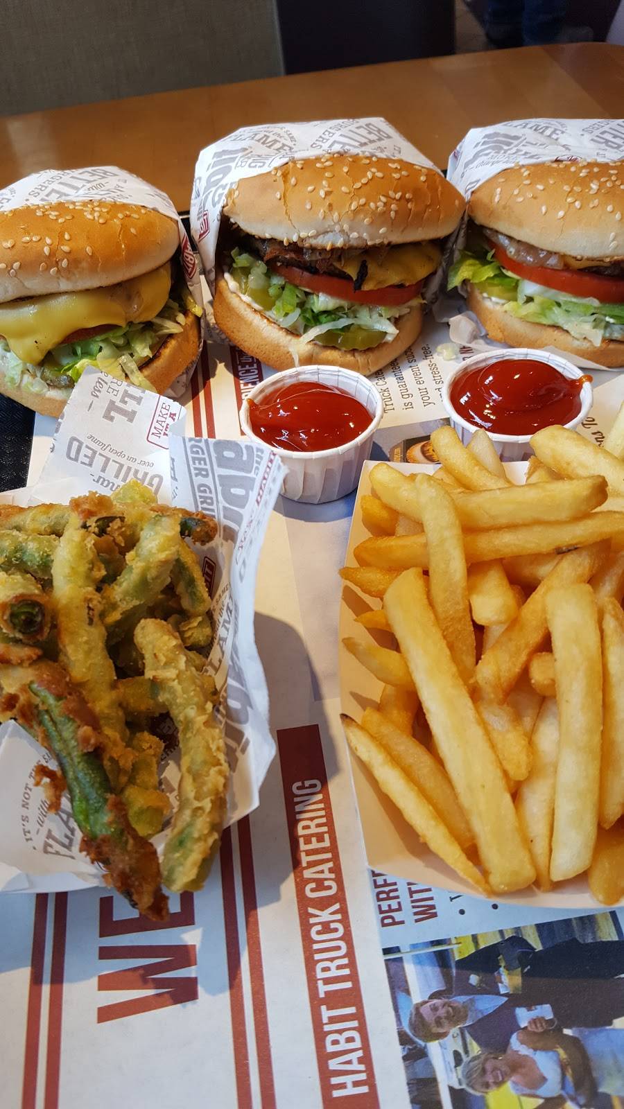 The Habit Burger Grill | meal takeaway | 249 N Glendale Ave, Glendale, CA 91206, USA | 8182466095 OR +1 818-246-6095