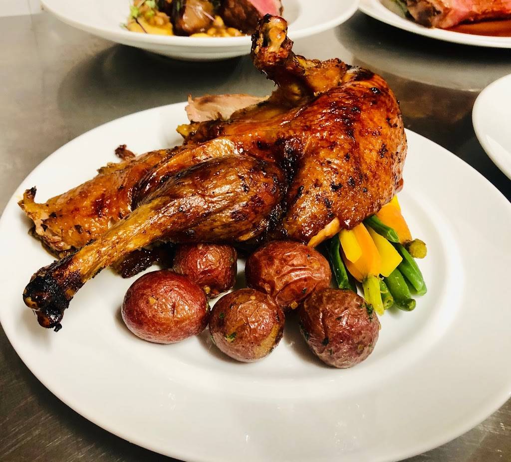 The Walker House | restaurant | 146 High St, Southampton, ON N0H 2L0, Canada | 5197972772 OR +1 519-797-2772