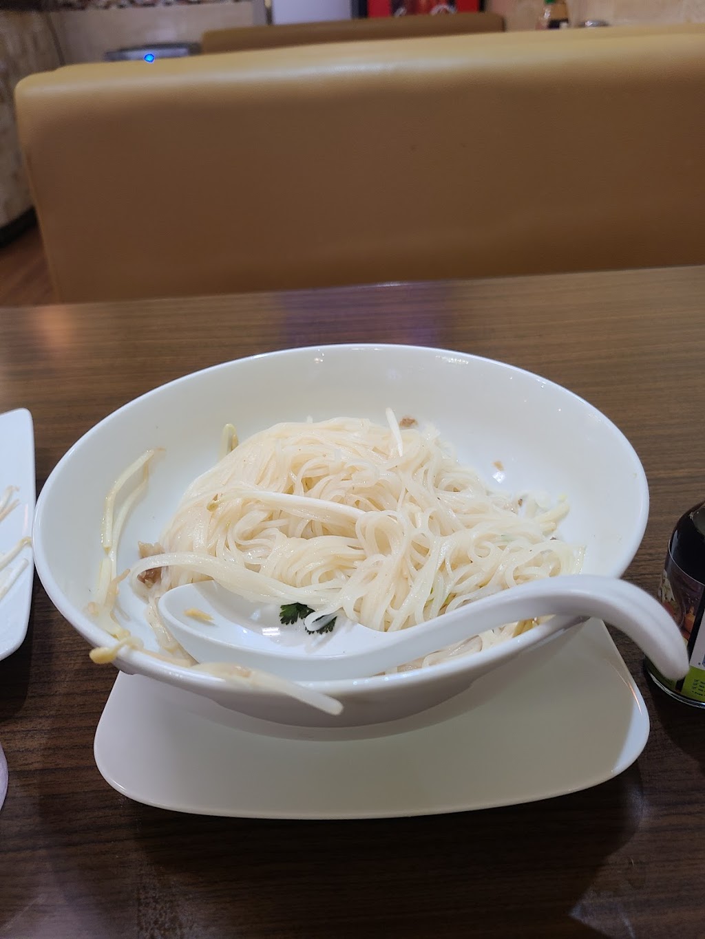 Pho Oi | restaurant | 2438 Monarch Dr, Laredo, TX 78045, USA | 9565680272 OR +1 956-568-0272