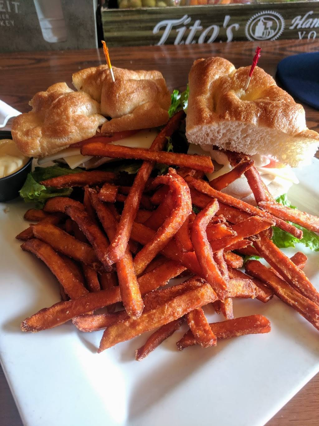 Lot 17 | restaurant | 4617 Liberty Ave, Pittsburgh, PA 15224, USA | 4126878117 OR +1 412-687-8117