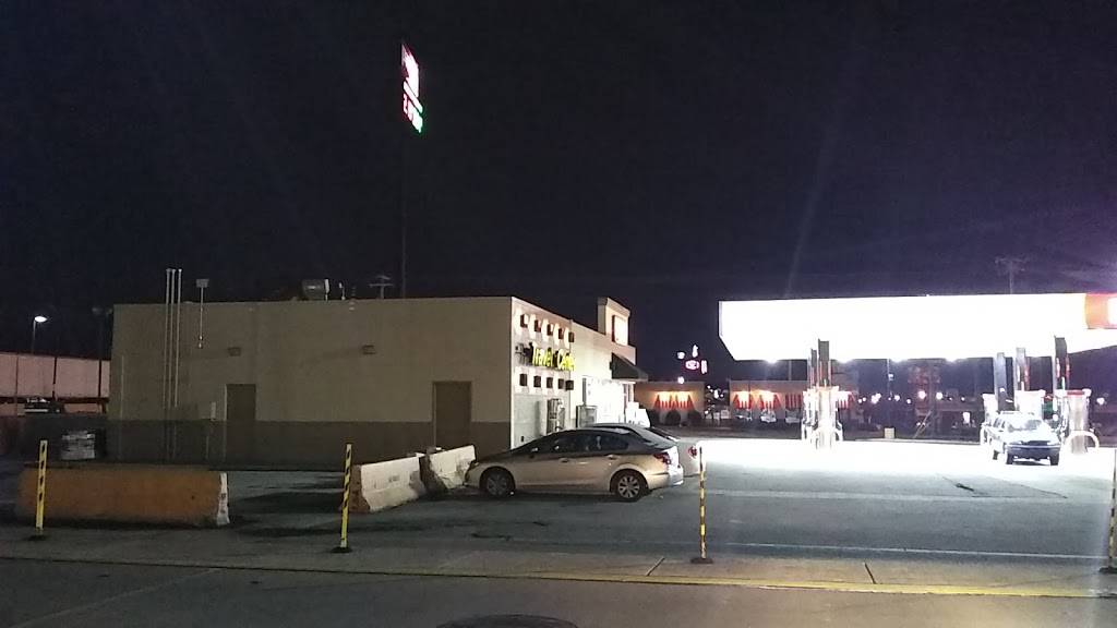 Pilot Travel Center | restaurant | 1111 S Jefferson Ave, Cookeville, TN 38506, USA | 9315287100 OR +1 931-528-7100