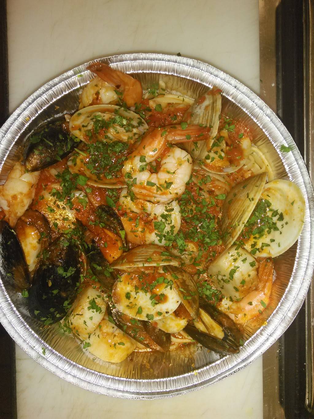 Tarantinos Italian Restaurant | restaurant | 2095 E Irlo Bronson Memorial Hwy, Kissimmee, FL 34744, USA | 4078702622 OR +1 407-870-2622